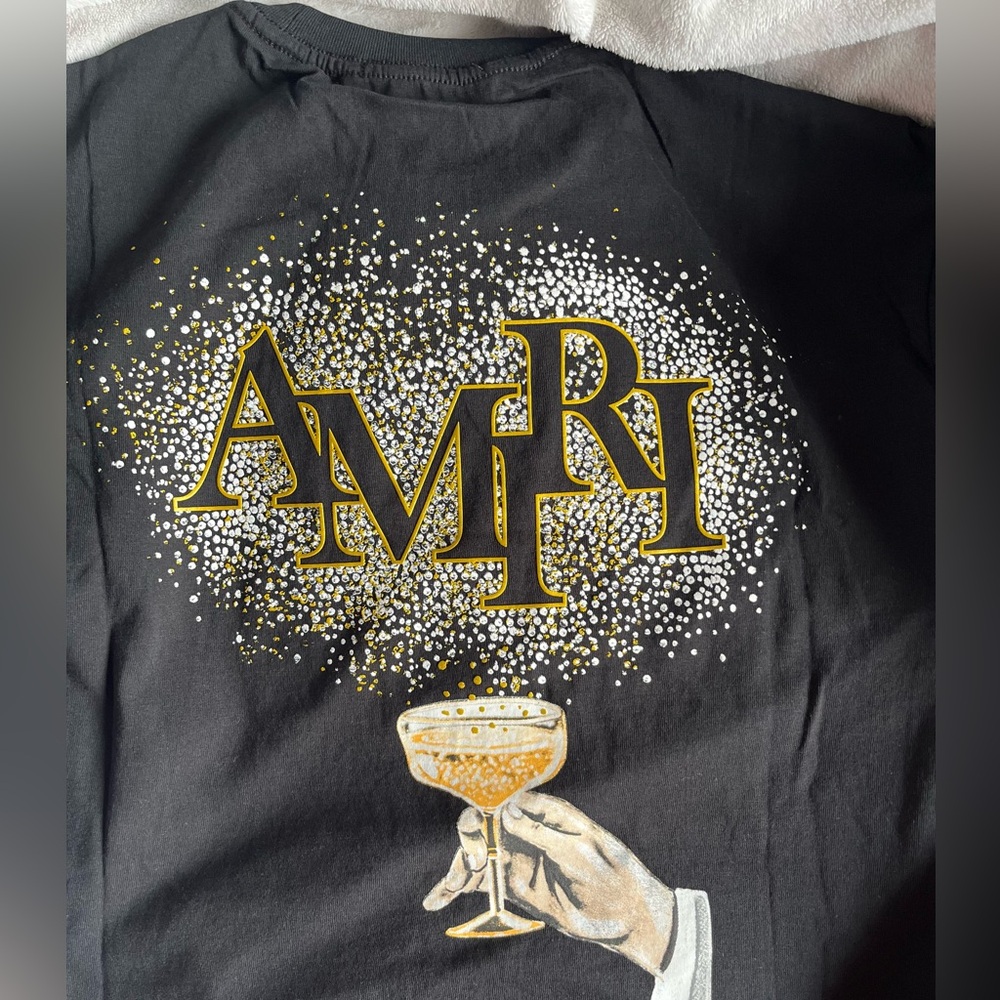 T shirt